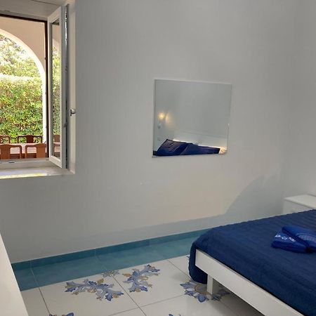 Stella Maris B Apartment Санта Мария ди Кастелабате Екстериор снимка