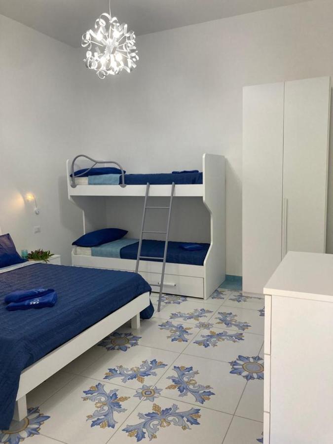 Stella Maris B Apartment Санта Мария ди Кастелабате Екстериор снимка