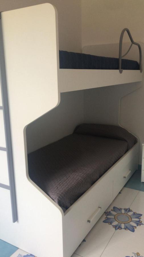 Stella Maris B Apartment Санта Мария ди Кастелабате Екстериор снимка